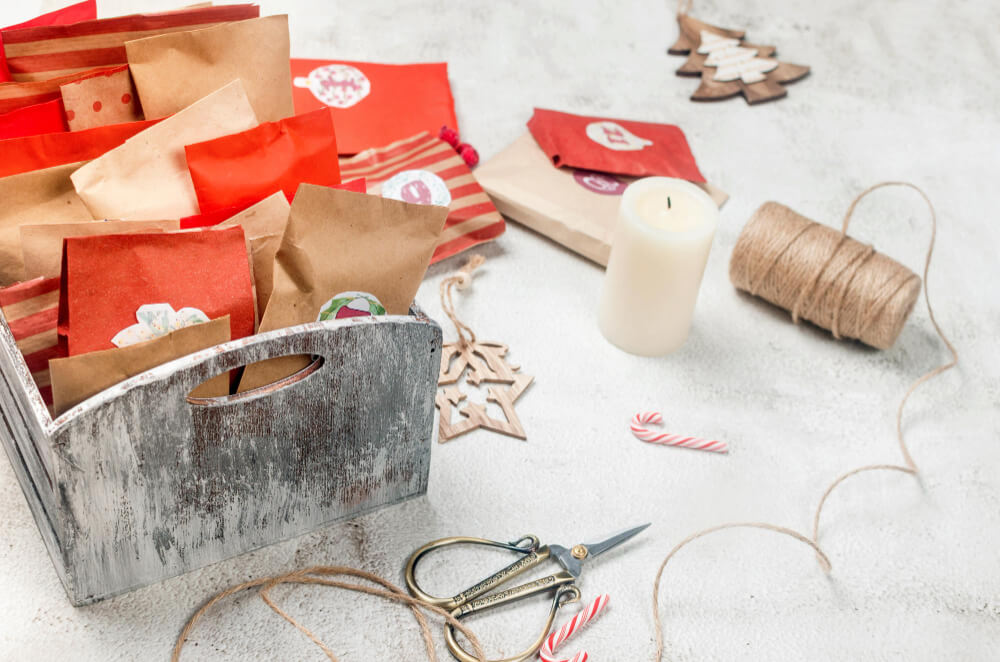 wrapping station