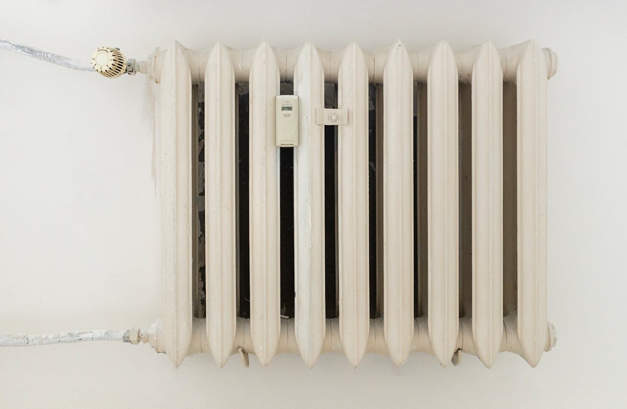 White-steel-rib-radiator